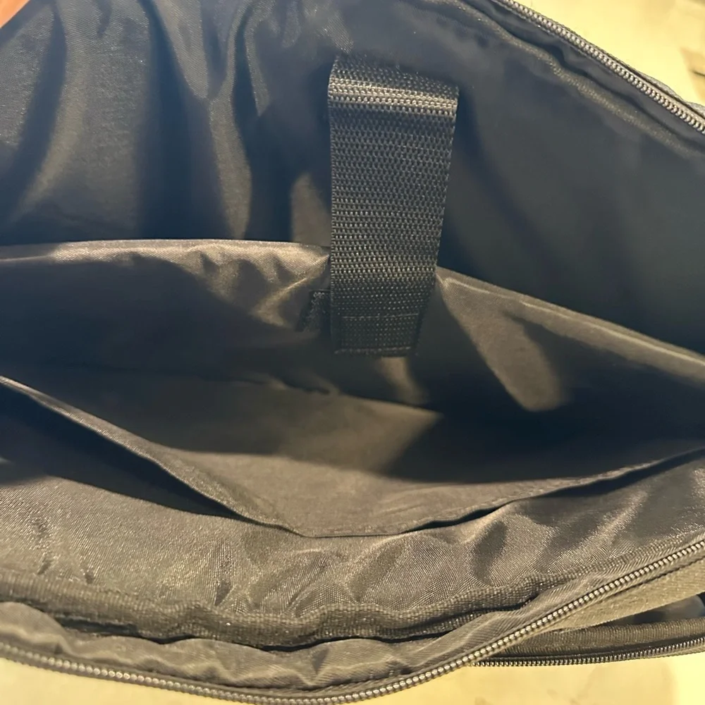 Brand new never used Targus Laptop bag